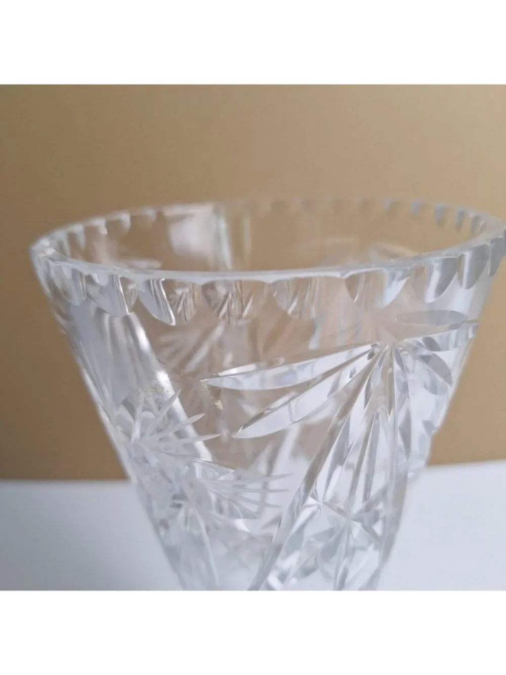 VINTAGE BELFOR HAND-CUT LEAD CRYSTAL VASE PINWHEEL AND STARBURST CZECHOSLOVAKIA
